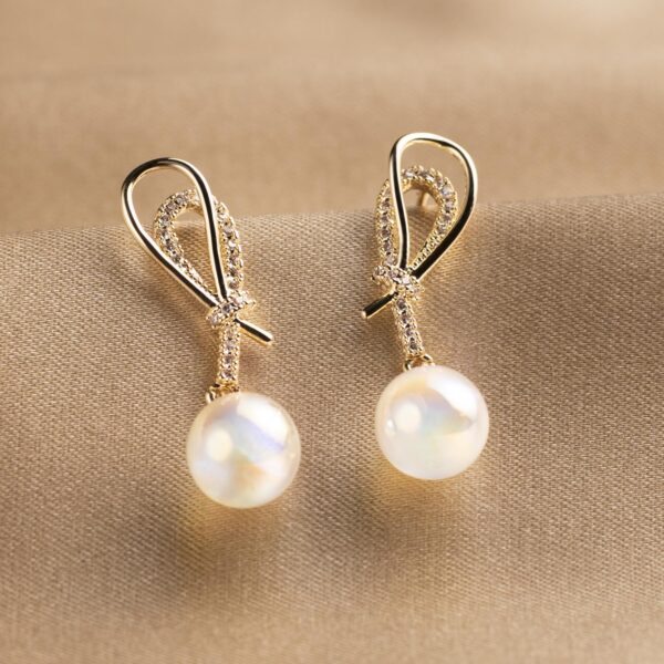 Balloon Pearl Drop Earrings