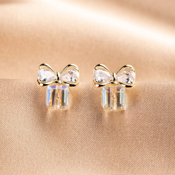 Bow Gift Stud Earrings